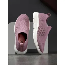 HRX by Hrithik Roshan Women Mesh Walking Non-Marking Shoes