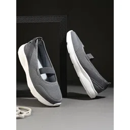 HRX by Hrithik Roshan Women Slip On Walking Shoes