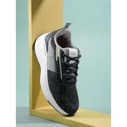 HRX by Hrithik Roshan Women Woven Design Go-Lite Walking Shoes