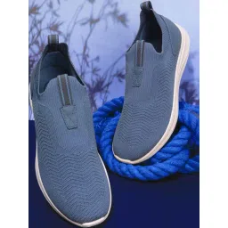 Hush Puppies by Bata Men's ELEVATE Blue Walking Shoes