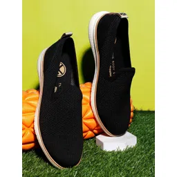 Hush Puppies Women Round Toe Textile Slip-On Sneakers