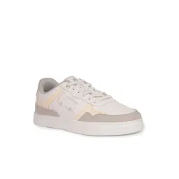Hush Puppies Women's White Casual Sneakers