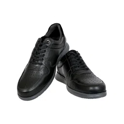 HX London Men Perforations Round Toe Lightweight Leather Sneakers