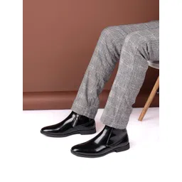 Hydes N Hues Men Leather Mid-Top Blocked Boots