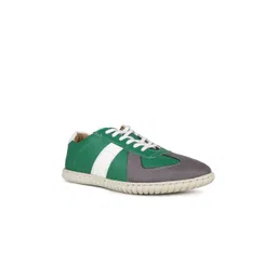 Inc 5 Women Colourblocked Round Toe Sneakers