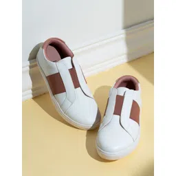 Inc 5 Women Solid Round Toe Sneakers