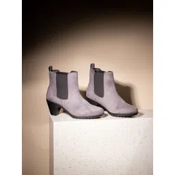 Inc 5 WomenRound Toe Block Heel Chelsea Boots