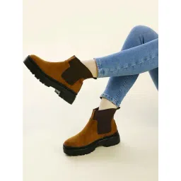 Inc.5 Women's Tan Chelsea Boots