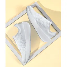 Interact Run Running Shoes For Women