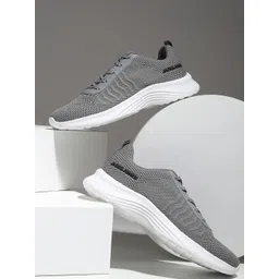 Jack & Jones Men Solid Sneakers