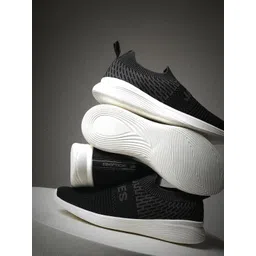 Jack & Jones Men Textured Memory Foam Contrast Sole Slip-On Sneakers