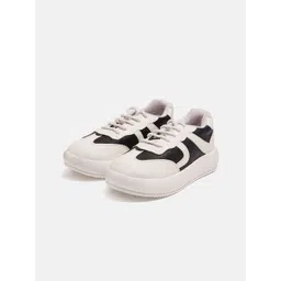 JM Looks Women Round Toe Lightweight Froh Feet Stylish Sneakers