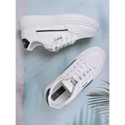 Jove Women Round Toe Lightweight Lace Up Sneakers