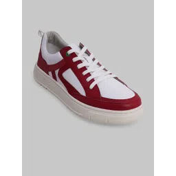 Kickers Men Colourblocked Leather Sneakers