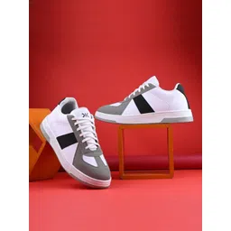 Killer Men Round Toe Sneakers
