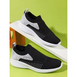 Killer Men Woven Design Lightweight Slip-On Sneakers