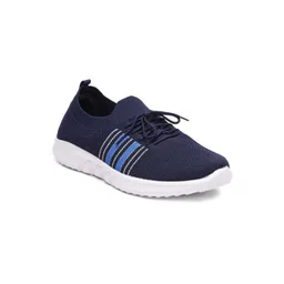 KLOTTHE Men Blue Woven Design Sneakers