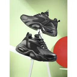 knoos Men Colourblocked Sneakers