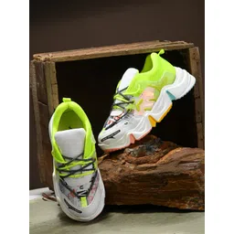 knoos Women Printed Comfort Insole Basics Sneakers