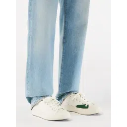 Lacoste Men's Backcourt 2.0 Off White Casual Sneakers