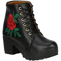 Latest boots for women and Girls
