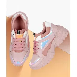 Latest Collection of Light Weight Sneakers for Women's Daily use Running Shoes For Women