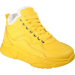 Latest Ladies Sports Lace Super Soft Running Shoes and comfortable Sneakers with Inner Fur Walking Shoes Casuals For Women