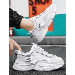 Layasa Men Lace-Up Mesh Sneakers