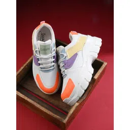 Layasa Women Colourblocked Round Toe Lightweight Sneakers
