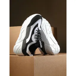 Layasa Women Sneakers