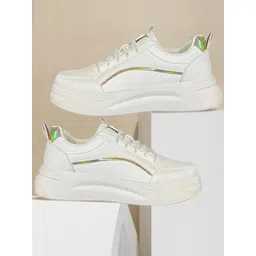 Layasa Women Sneakers