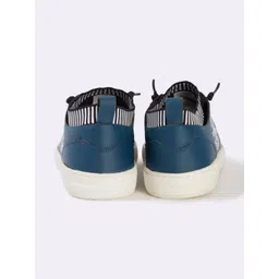 Lee Cooper Men Colourblocked PU Sneakers