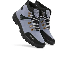 Lejano Men Colourblocked Trekking Shoes