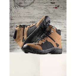 Leo's Fitness Shoes Men Colourblocked Canvas Hiking Boots