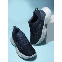 Liberty Men Lace-Up Running Shoes