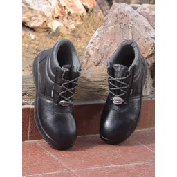 Liberty Men SURAKSHAAC Textured Lace-Up Safety Shoes