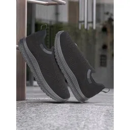 Liberty Rokky 4 Men Solid Sports Walking Shoes