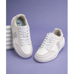 Lifestyle Casual Shoes for Women | Cultured Round-Toe Shape Casuals For Women