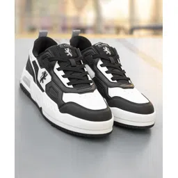 Lifestyle Sneakers for Men | Elegantly Rounded Front, Soothing Insole Sneakers For Men