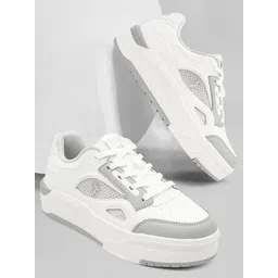 Lifestyle Sneakers Shoes for Women | Rounded Front, Soothing Insole Sneakers For Women