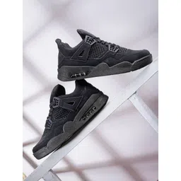 Lightweight Comfort Summer Trendy Premium Stylish Party Casual Extra Soft Sneakers For Men