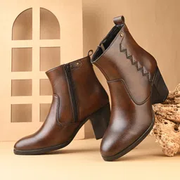 Lightweight Comfort Trendy Premium Stylish Boots For Women