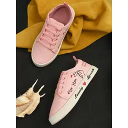 LNT Fashion Shoe Casual and regular shoes that make you fashionable every hour Training & Gym Shoes For Women