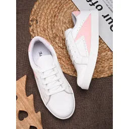 Longwalk Women Colourblocked Lightweight Sneakers