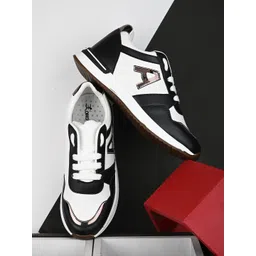 Longwalk Women Lightweight Running Shoes