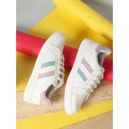 Longwalk Women Striped Comfort Insole Basics Sneakers