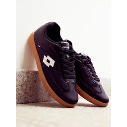 Lotto Mavin Court Women Round Neck Sneakers