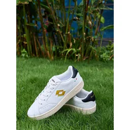 Lotto Women Printed Sneakers