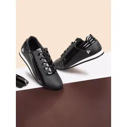 LOUIS STITCH Men Colourblocked Casual Sneaker With Auto Adjustable Elastic Laces