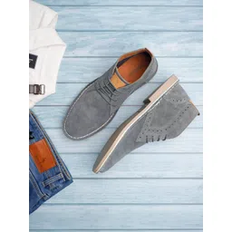 LOUIS STITCH Men Mid-Top Solid Suede Desert Boots